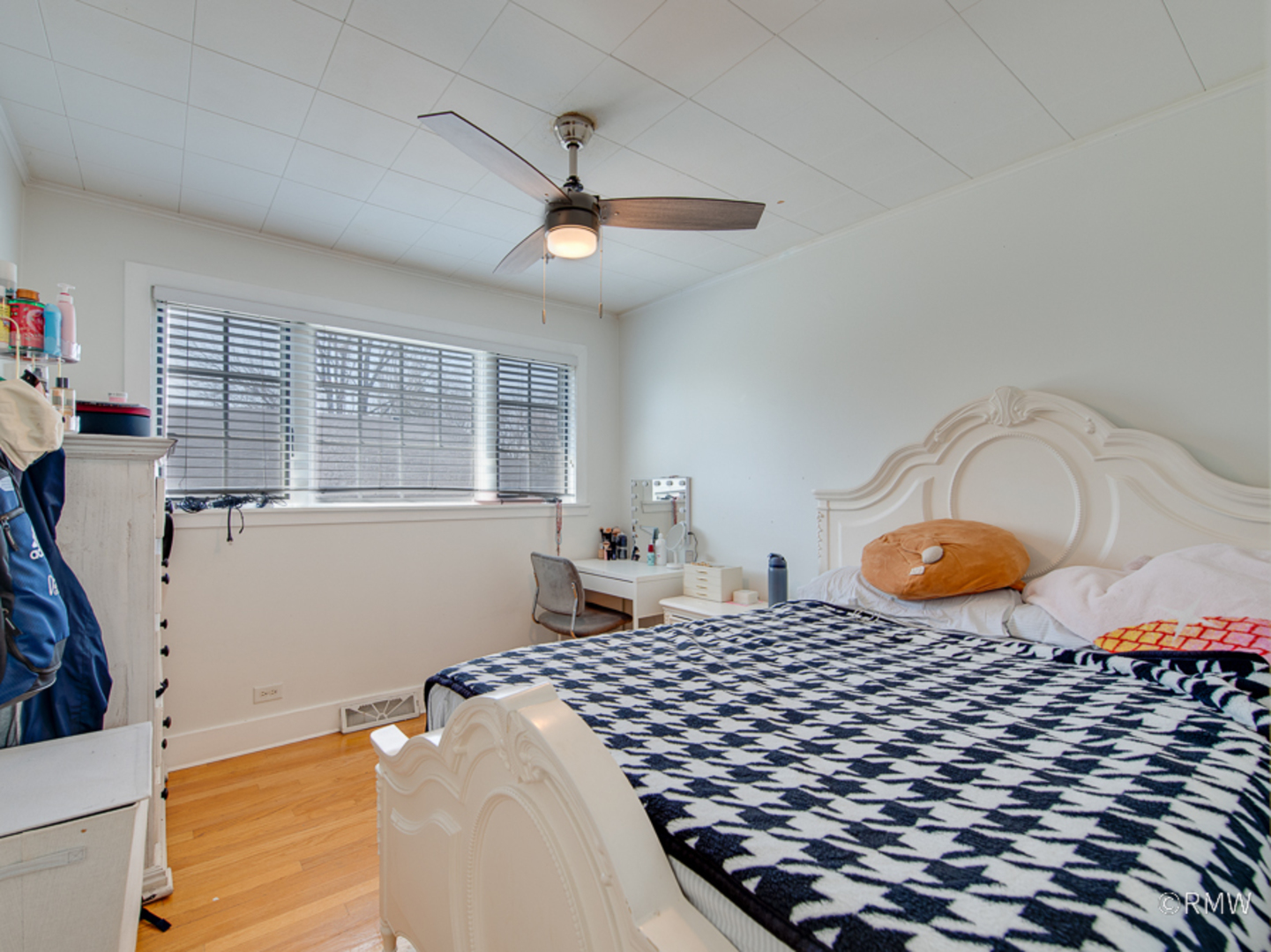 51 Rozanne Drive Addison, IL 60101 - Photo 11 of 27