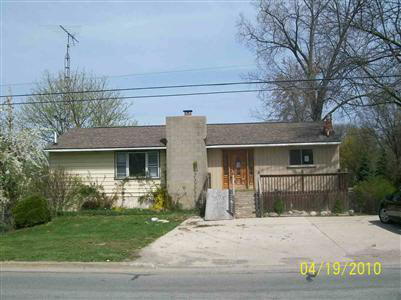 6525 Bennett Lake Road Fenton, MI 48430 - Photo 1 of 1 20213652.JPG