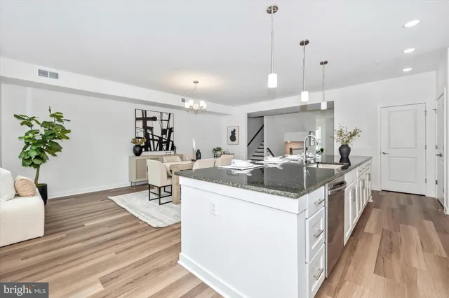 $2,950 | 709 B Iron Frg Road, Frederick, MD 21702