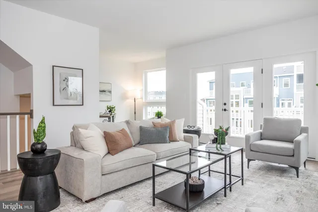 $2,950 | 709 B Iron Frg Road, Frederick, MD 21702