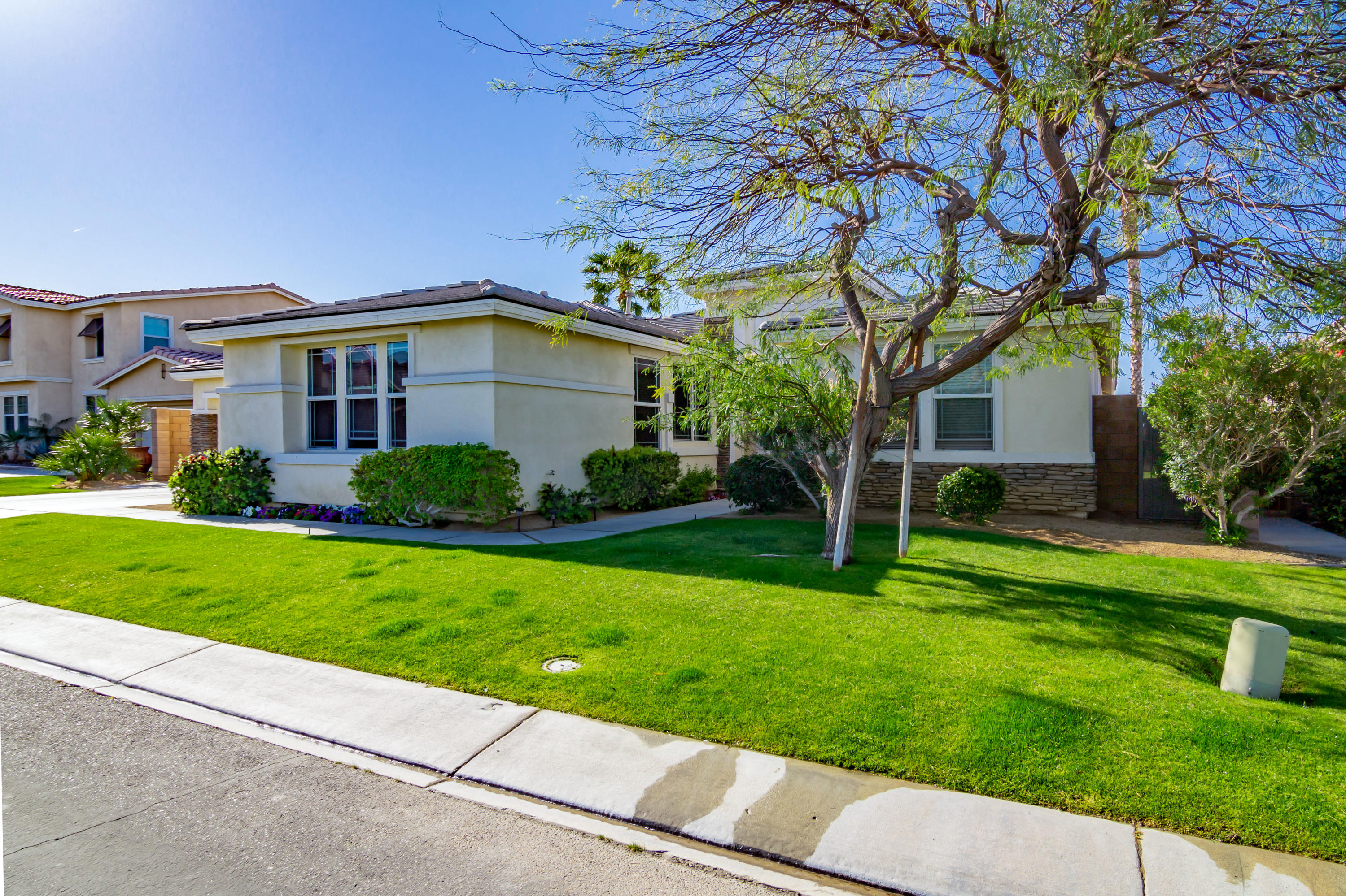 83433 Stagecoach Road Indio, CA 92203 - Photo 2 of 29 IMG_3417R