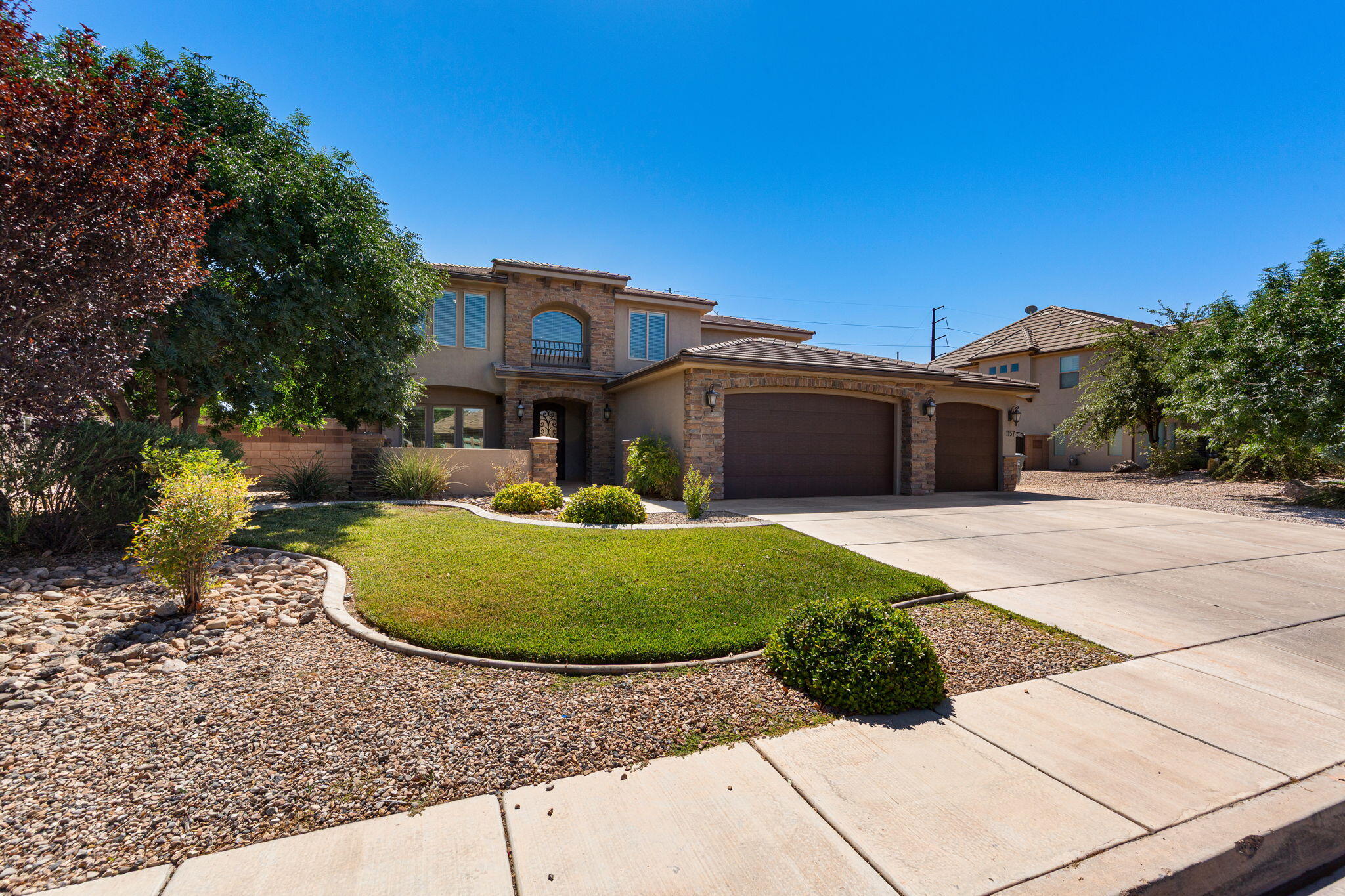 1157 Plantations Drive St. George, UT 84770 - Photo 2 of 31 17-web-or-mls-1157 S 2970 E-27