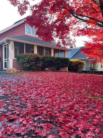 $779,000 | 105 Knickerbocker Avenue, Stamford, CT 06907