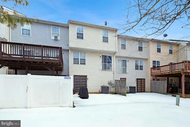 $395,000 | 1644 Deep Gorge Court, Oxon Hill, MD 20745