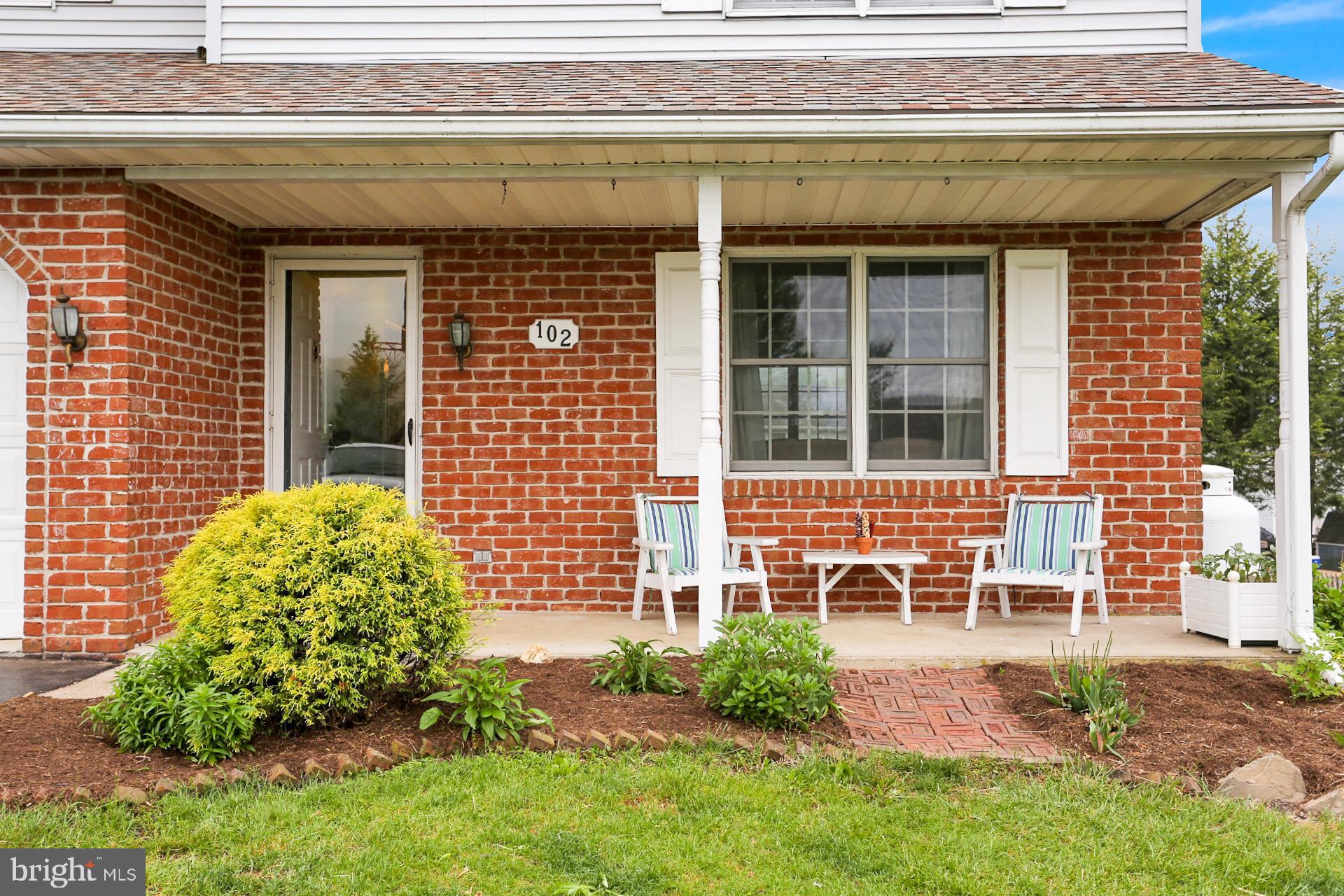 102 Wernersville Road Reading, PA 19608 - Photo 3 of 28