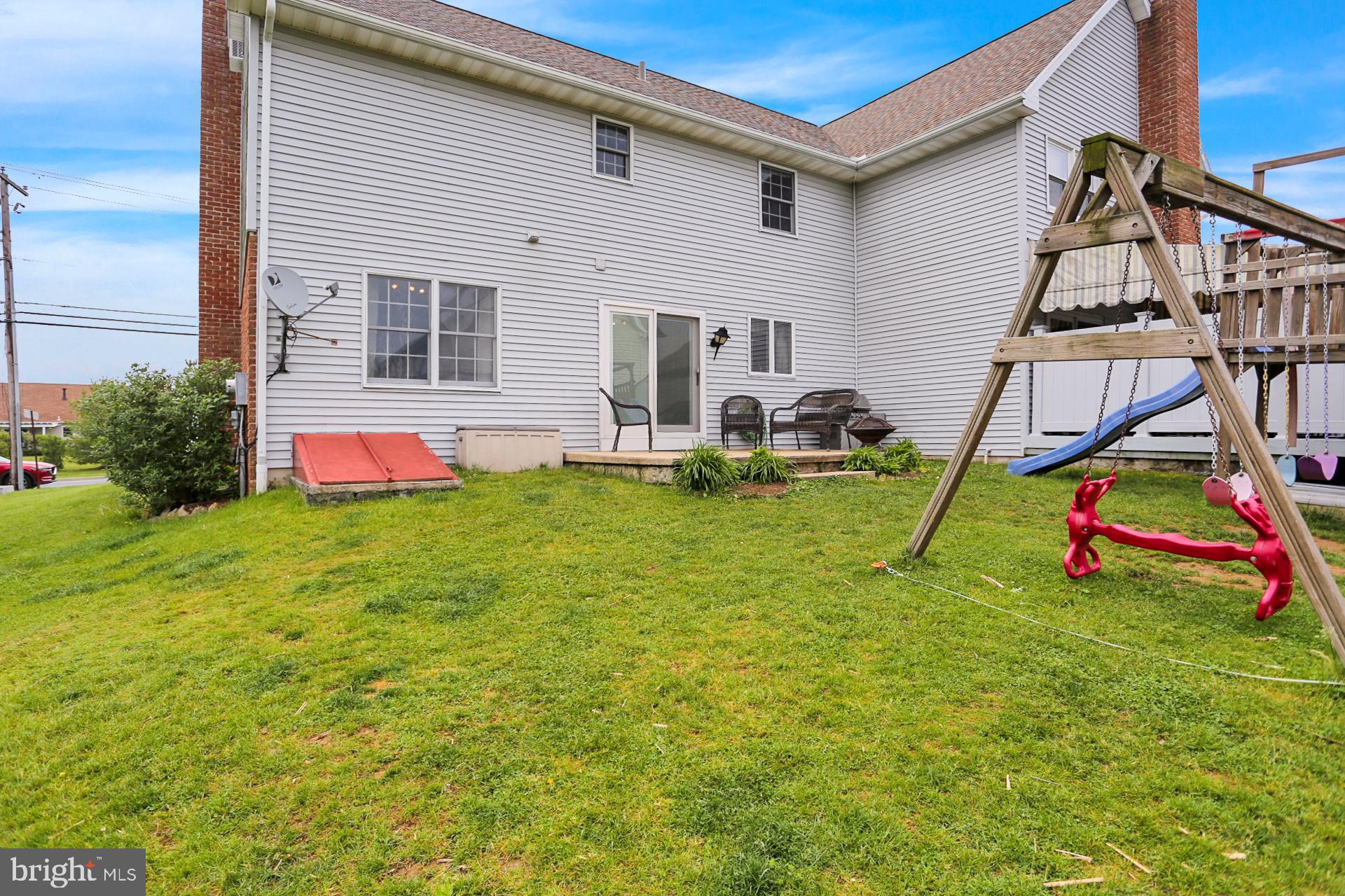 102 Wernersville Road Reading, PA 19608 - Photo 26 of 28
