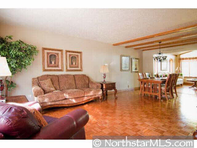 709 Shady Ridge Road Northwest Hutchinson, MN 55350 - Photo 2 of 10 Gallery Image 2