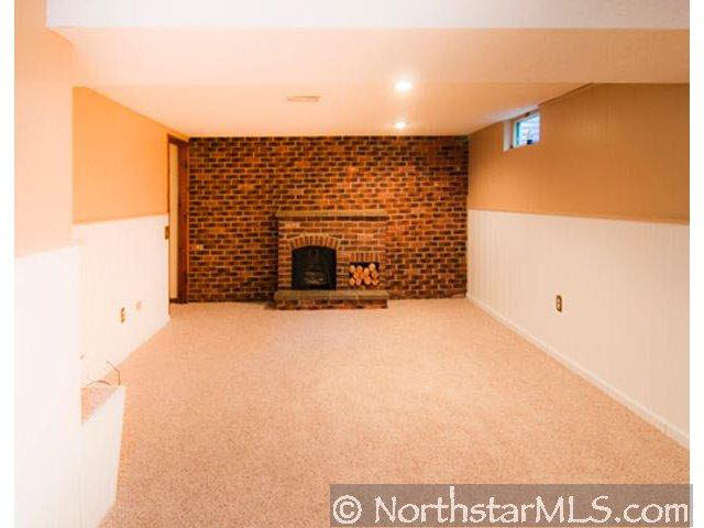709 Shady Ridge Road Northwest Hutchinson, MN 55350 - Photo 8 of 10 Gallery Image 8