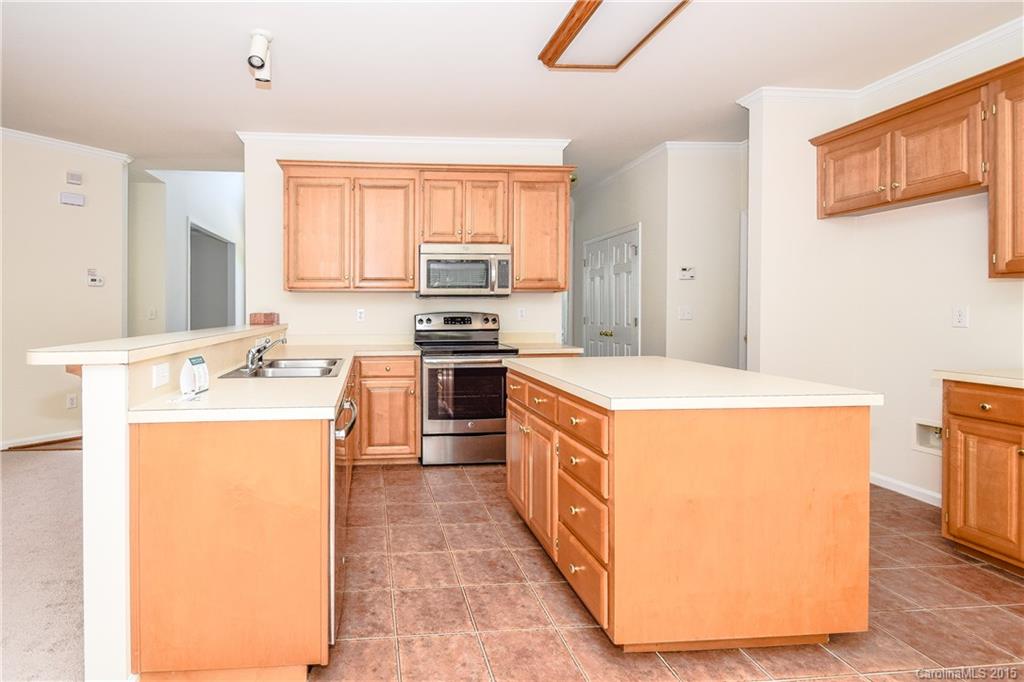 10307 Willingham Road Huntersville, NC 28078 - Photo 9 of 23 Gallery Image 9