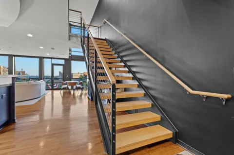 $949,900 | 311 East Erie Street, Unit 408, Milwaukee, WI 53202