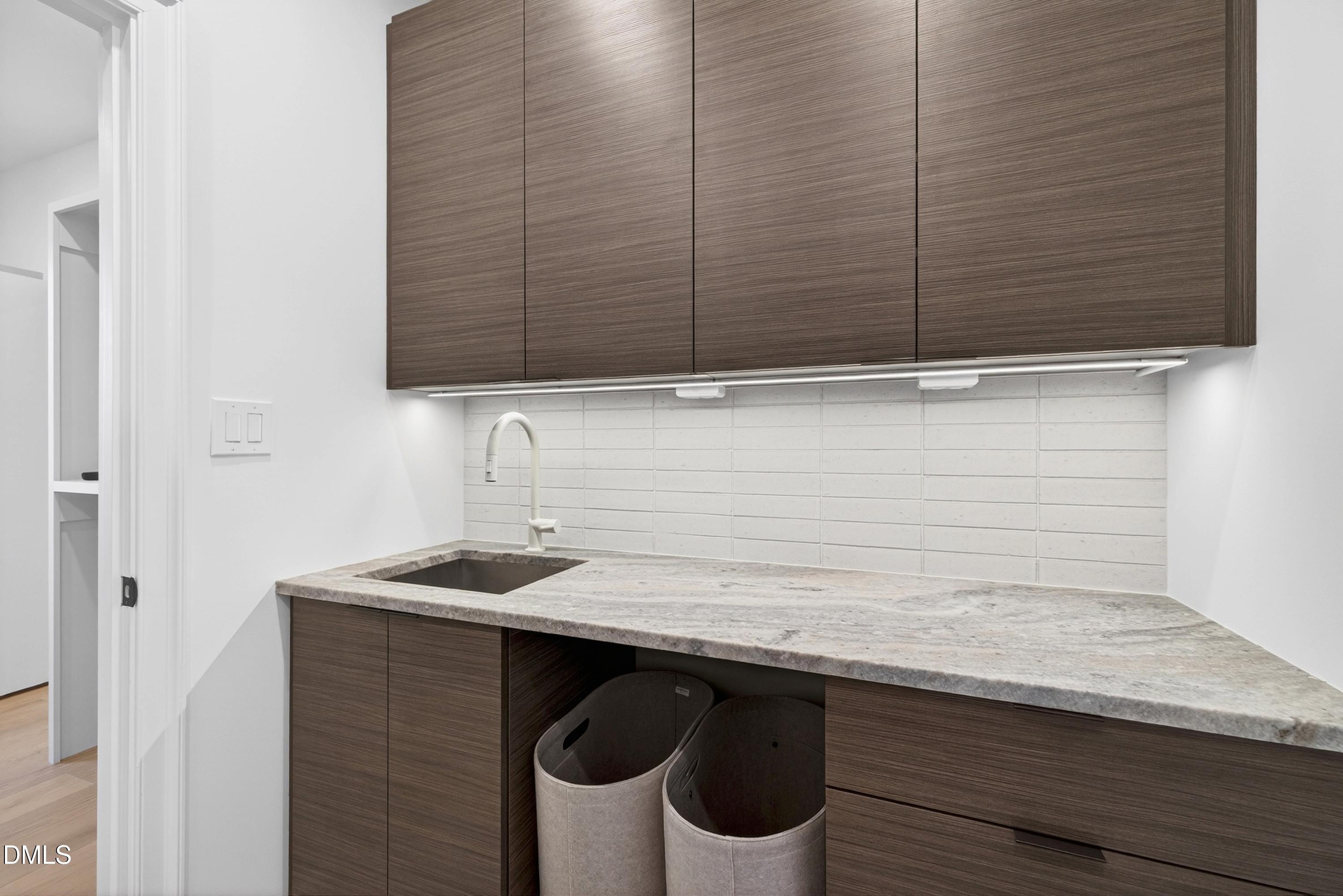 838 Woodburn Road Raleigh, NC 27605 - Photo 58 of 100