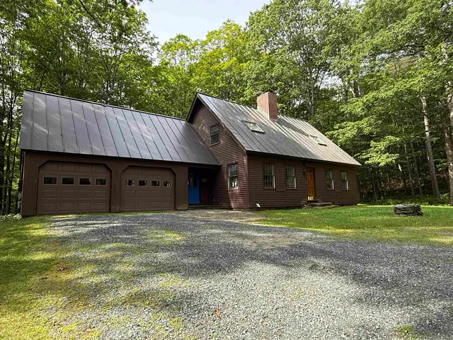 $985,000 | 72 Oakridge Way, Woodstock, VT 05091