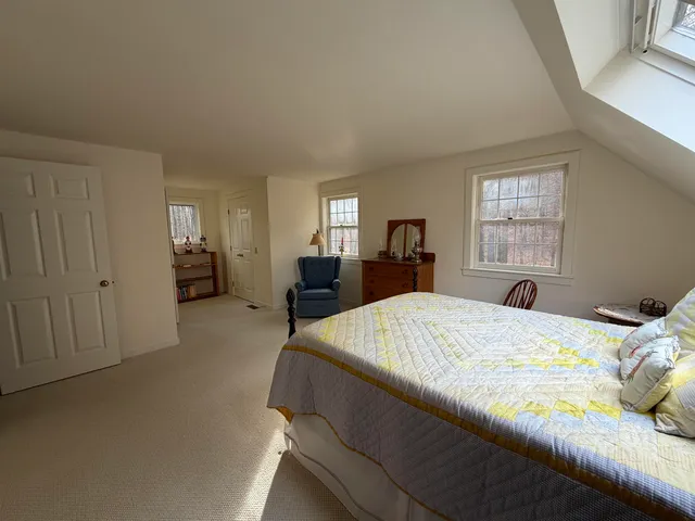 $985,000 | 72 Oakridge Way, Woodstock, VT 05091