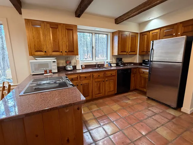 $985,000 | 72 Oakridge Way, Woodstock, VT 05091