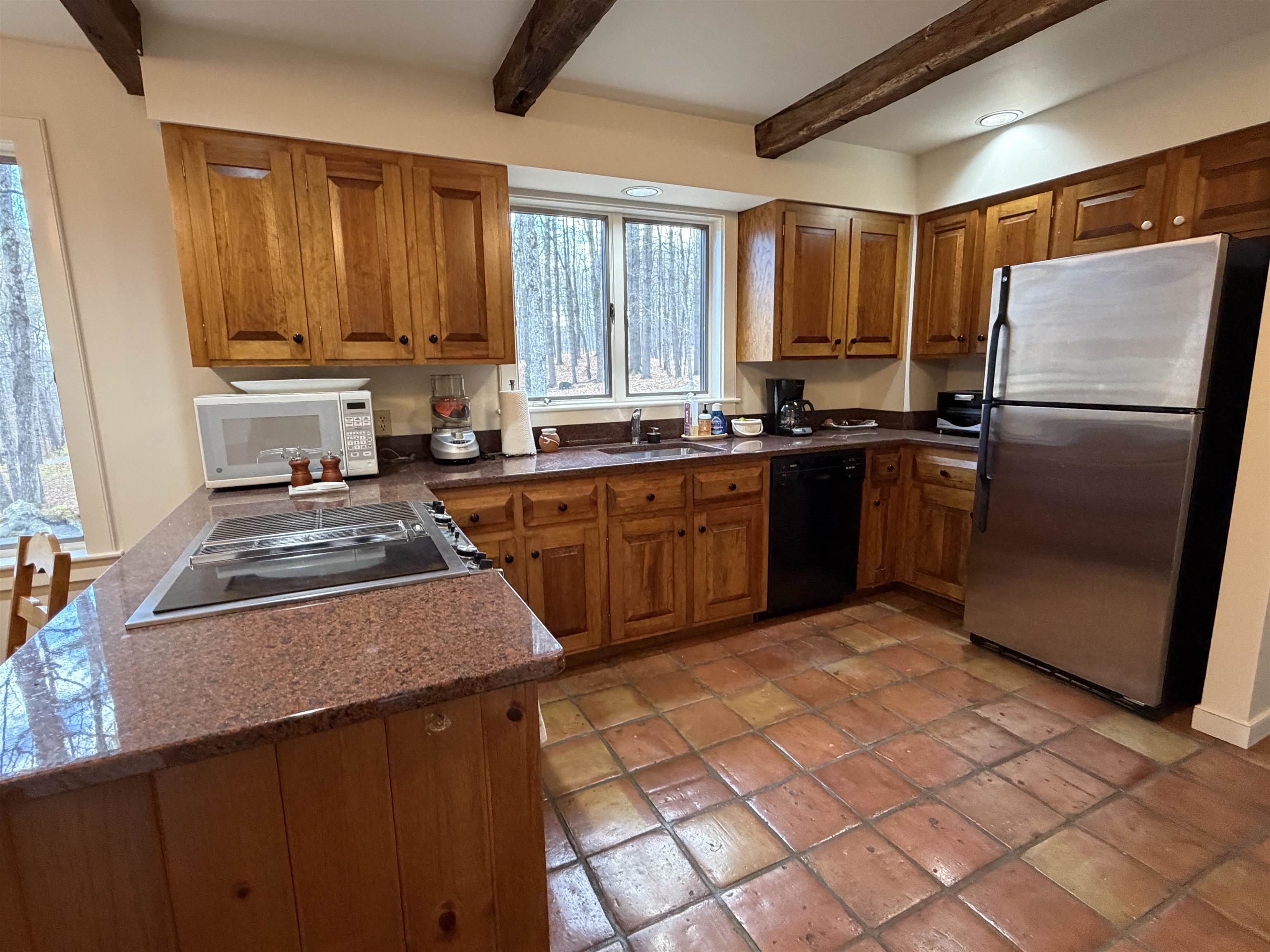 72 Oakridge Way Woodstock, VT 05091 - Photo 8 of 44