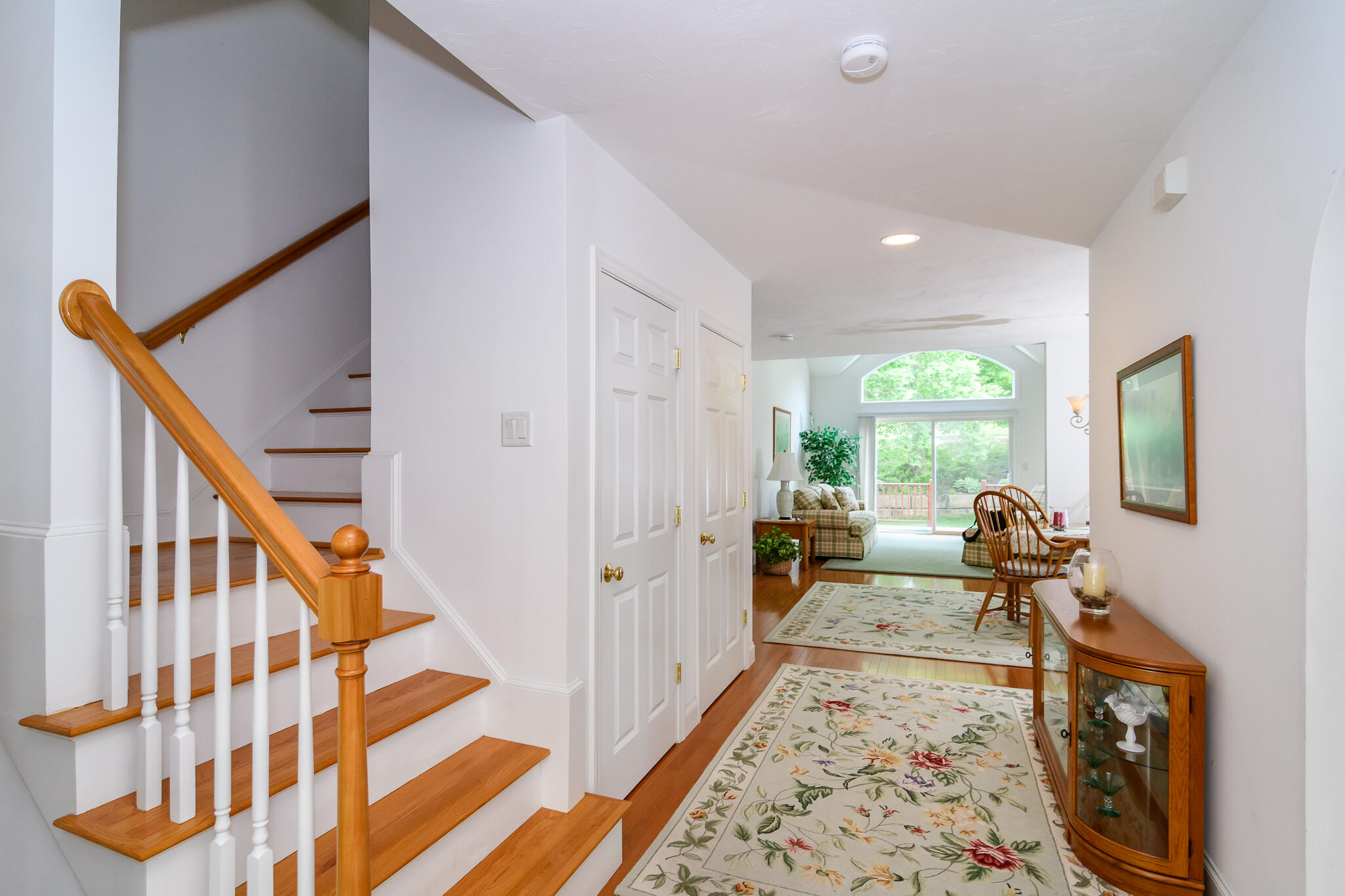 6 Hollyhock Knoll Court Buzzards Bay, MA 02532 - Photo 4 of 27 Foyer B_WEB (1)