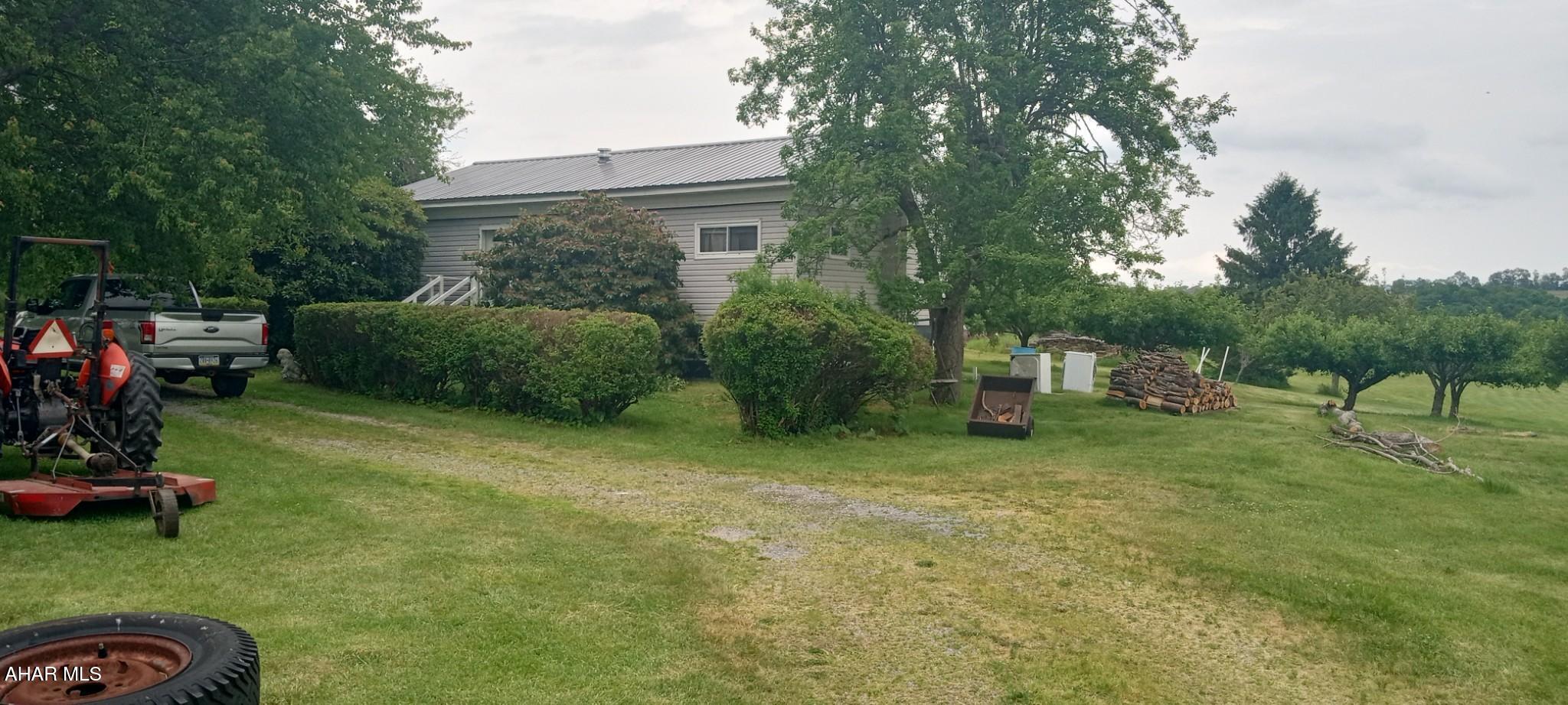 1803 Munster Road Portage, PA 15946 - Photo 2 of 38