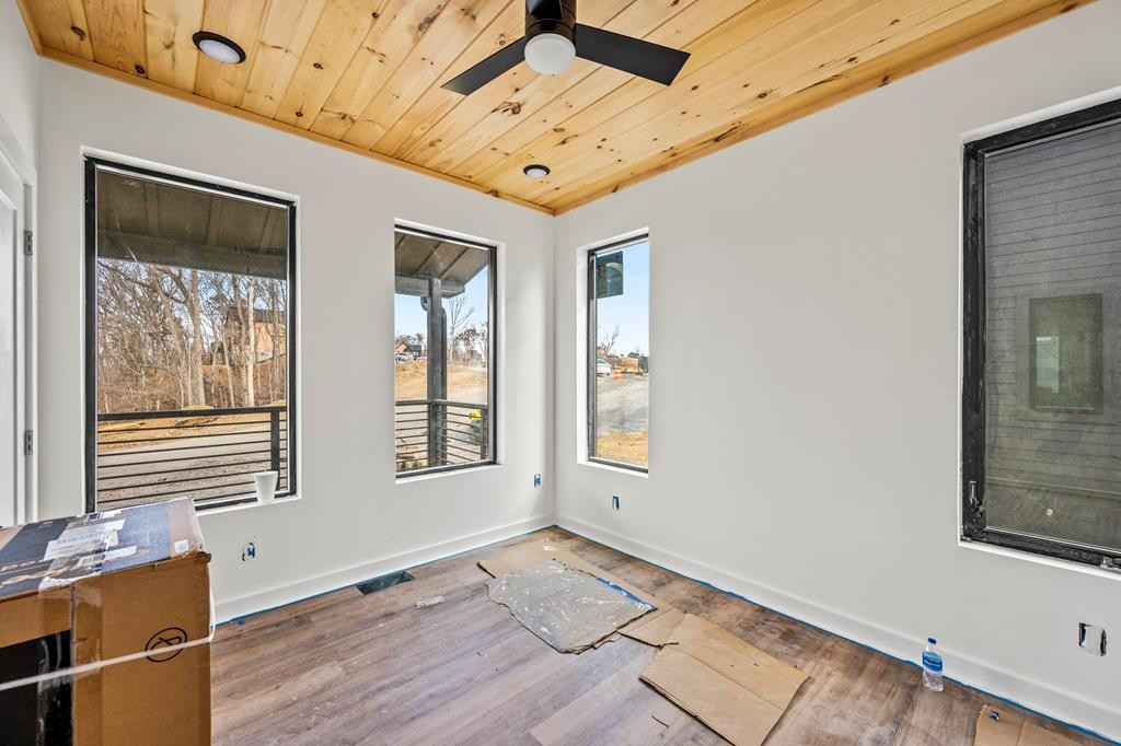 1210 Reedmont Way Sevierville, TN 37876 - Photo 4 of 46 Gallery Image 4