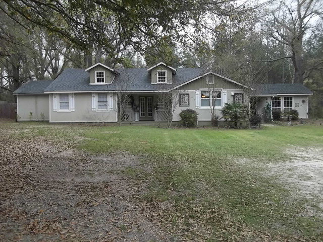 1053 Railroad Avenue Springfield, SC 29146 - Photo 1 of 1 Main View