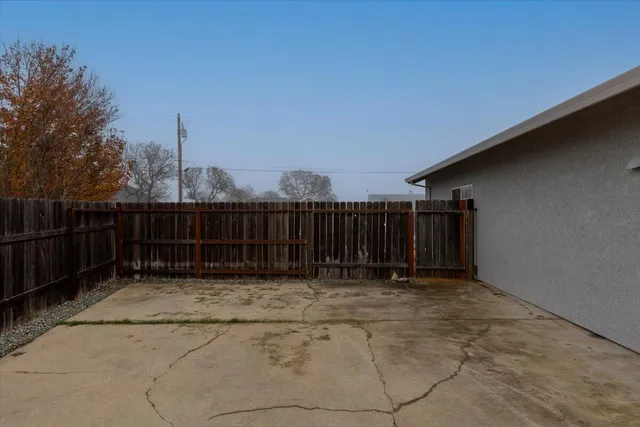 $345,000 | 19639 Gazelle Place, Cottonwood, CA 96022