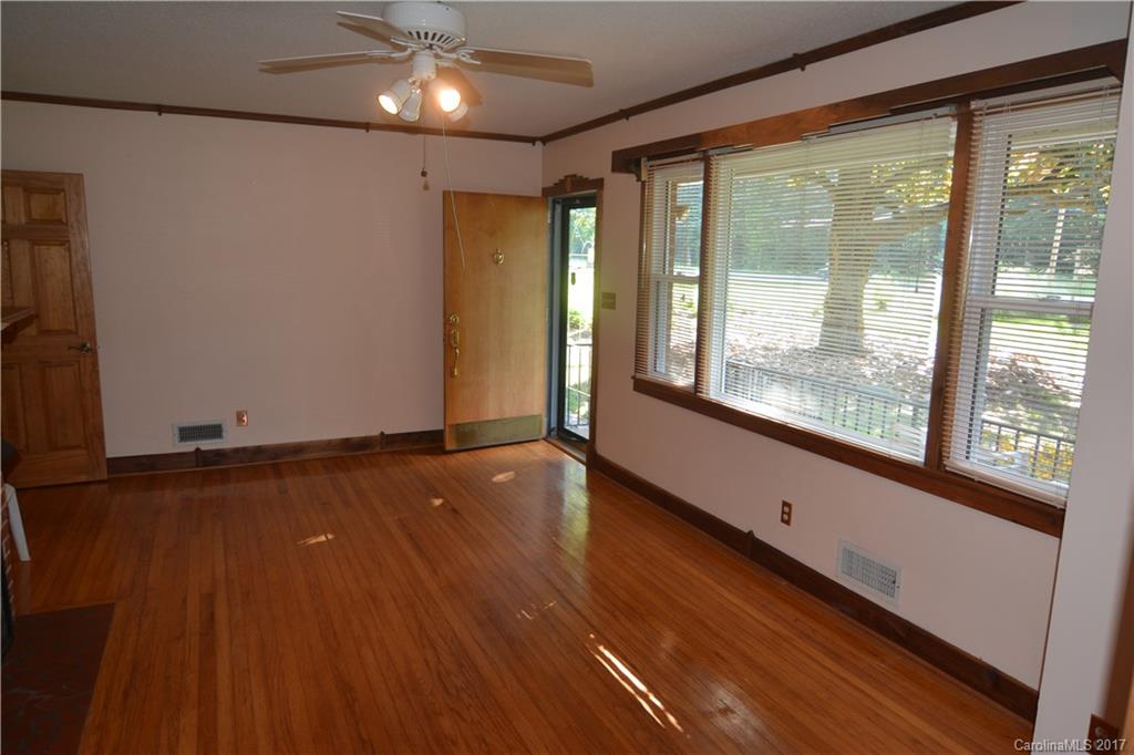 1637 Fallston Road Shelby, NC 28150 - Photo 2 of 23 Gallery Image 2