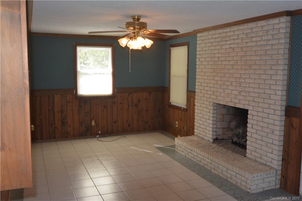 1637 Fallston Road Shelby, NC 28150 - Photo 8 of 23 Gallery Image 8