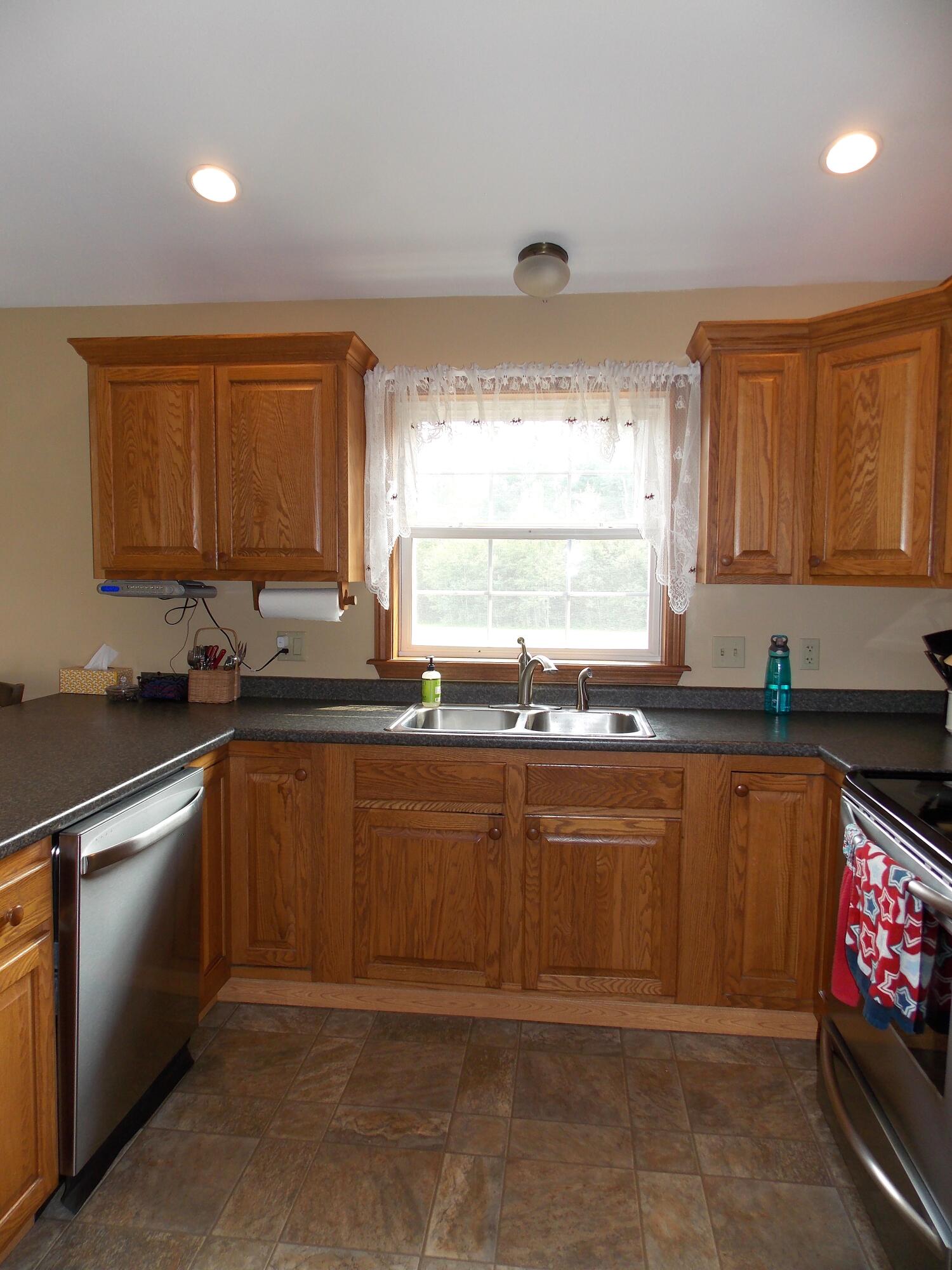 196 Fuller Road Hermon, ME 04401 - Photo 16 of 31 DSCN2340-2