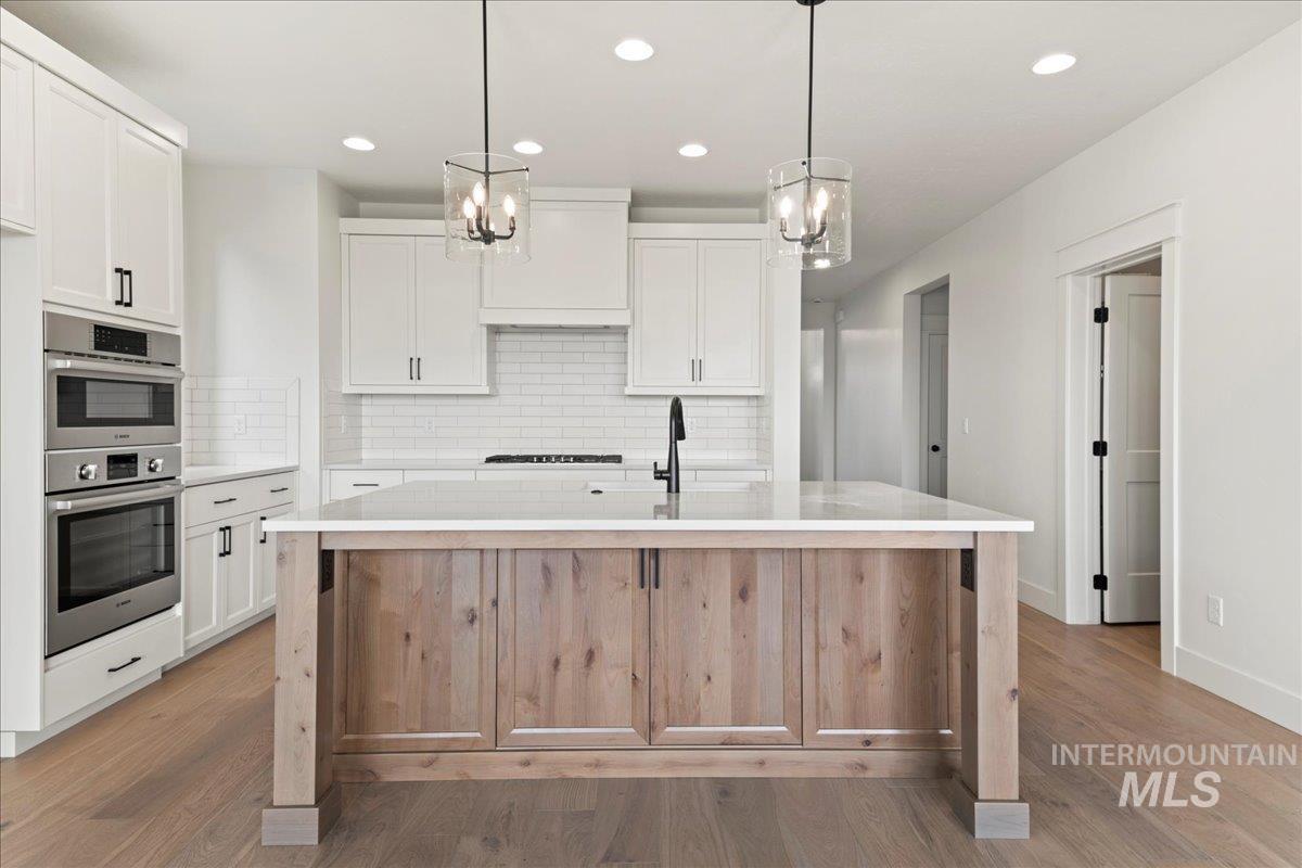 7774 West Daybreak Run Court Meridian, ID 83646 - Photo 2 of 7