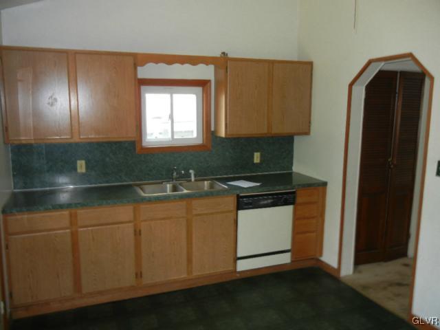 30 West Raspberry Street Bethlehem, PA 18018 - Photo 8 of 12 Gallery Image 8