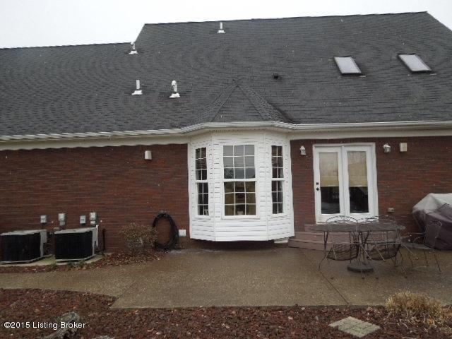360 Ridgeview Drive Shepherdsville, KY 40165 - Photo 31 of 35 Back view 2