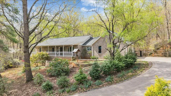 $550,000 | 155 Bear Run Trail, Hardy, VA 24101