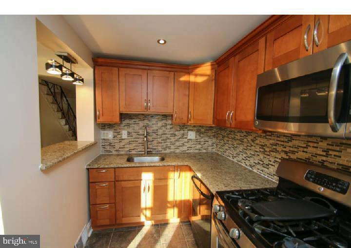 1613 Pennington Road Philadelphia, PA 19151 - Photo 8 of 19 Gallery Image 8