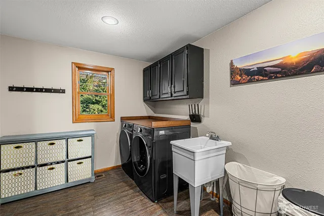 $725,000 | 106 Heather Lane, Wenatchee, WA 98801