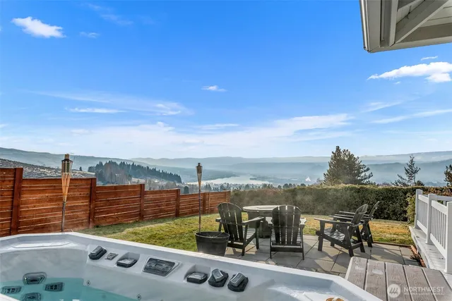 $725,000 | 106 Heather Lane, Wenatchee, WA 98801