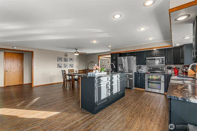 $725,000 | 106 Heather Lane, Wenatchee, WA 98801