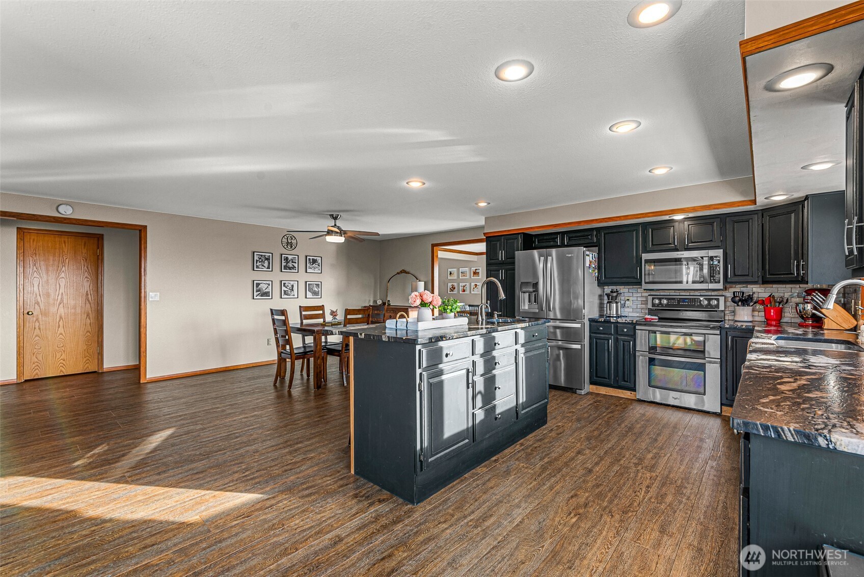 106 Heather Lane Wenatchee, WA 98801 - Photo 8 of 40