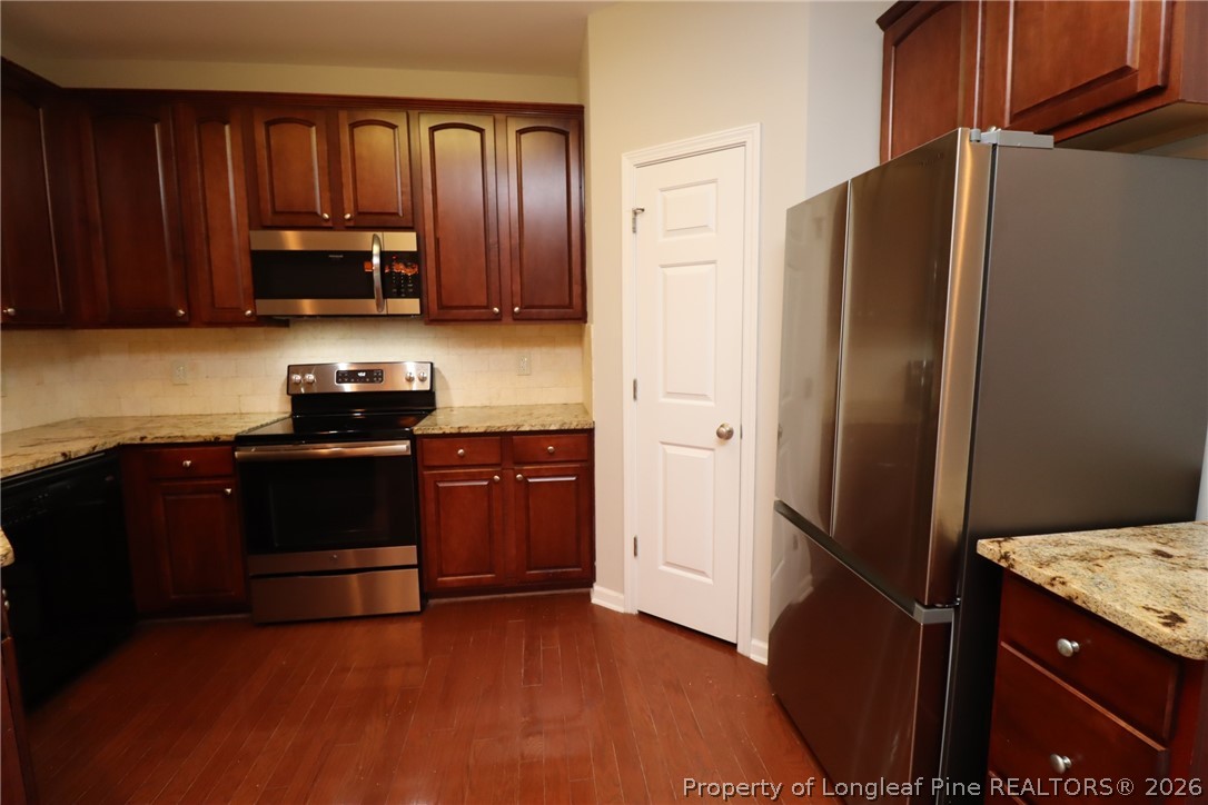 2935 Winding Waters Way Raleigh, NC 27614 - Photo 7 of 38 Gallery Image 7