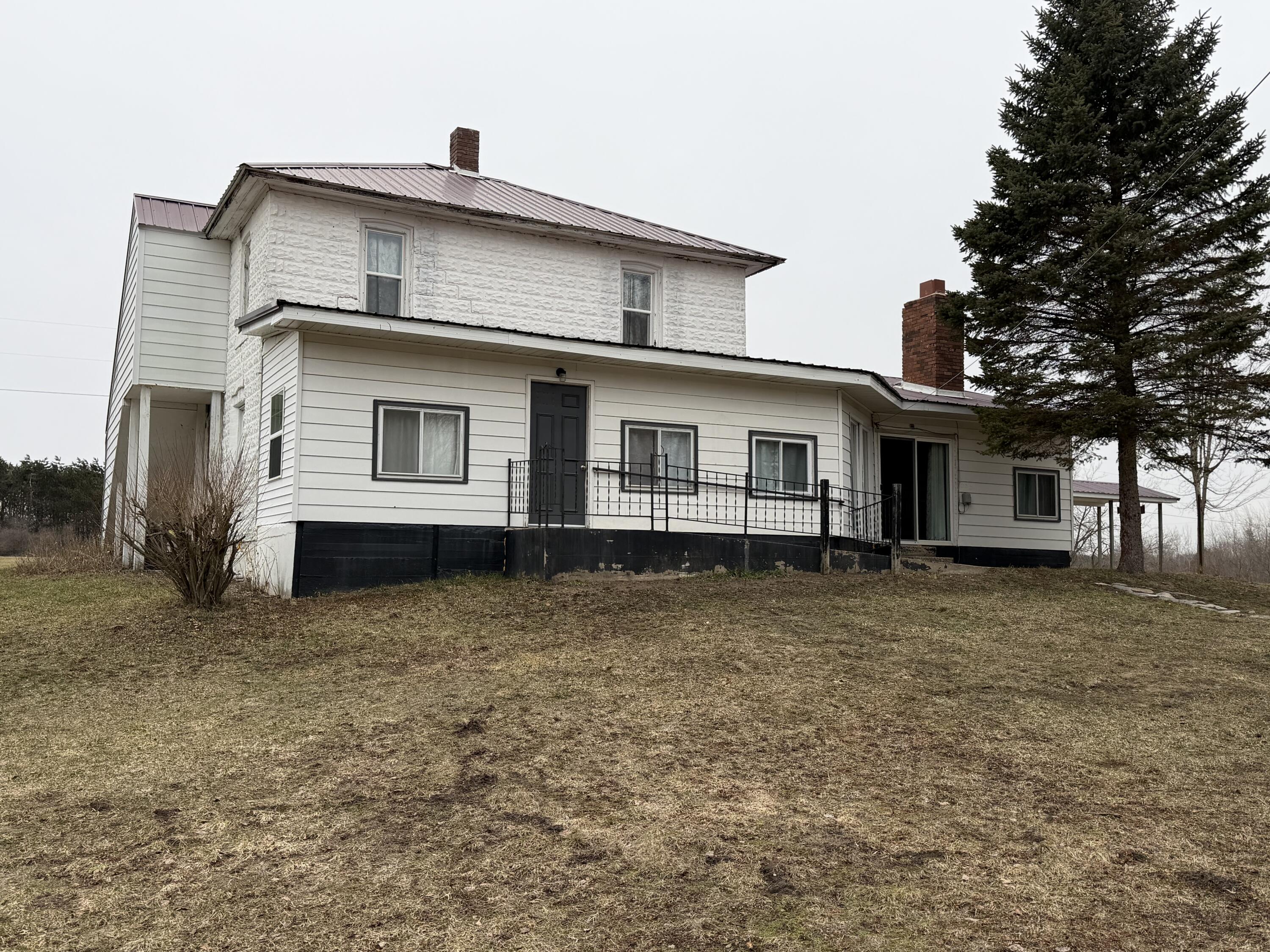 7202 21 Mile Road Evart, MI 49631 - Photo 1 of 64 IMG_6117