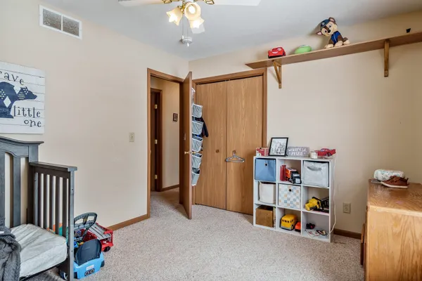 $250,000 | 136 Harvest Glenn Drive, Davis Junction, IL 61020