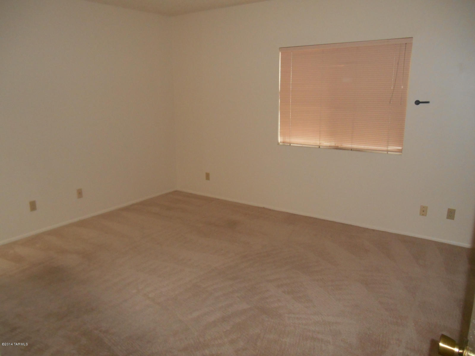 978 South Pantano Road Tucson, AZ 85710 - Photo 8 of 19 Gallery Image 8
