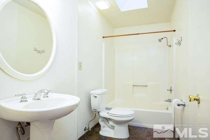 2431 Grizzley Road Reno, NV 89521 - Photo 20 of 40 Photo 20