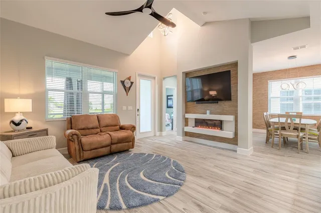 $399,900 | 333 Pop Top Lane, Daytona Beach, FL 32124