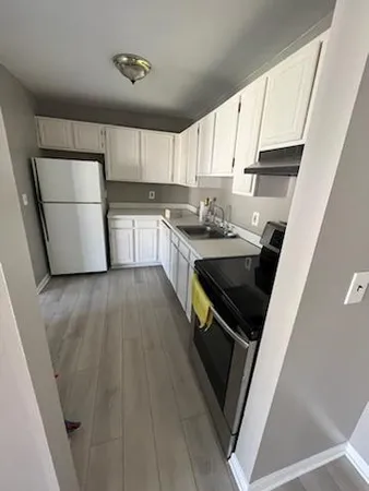 $1,400 | 503 Sunset Lane, St. Clair Shores, MI 48082
