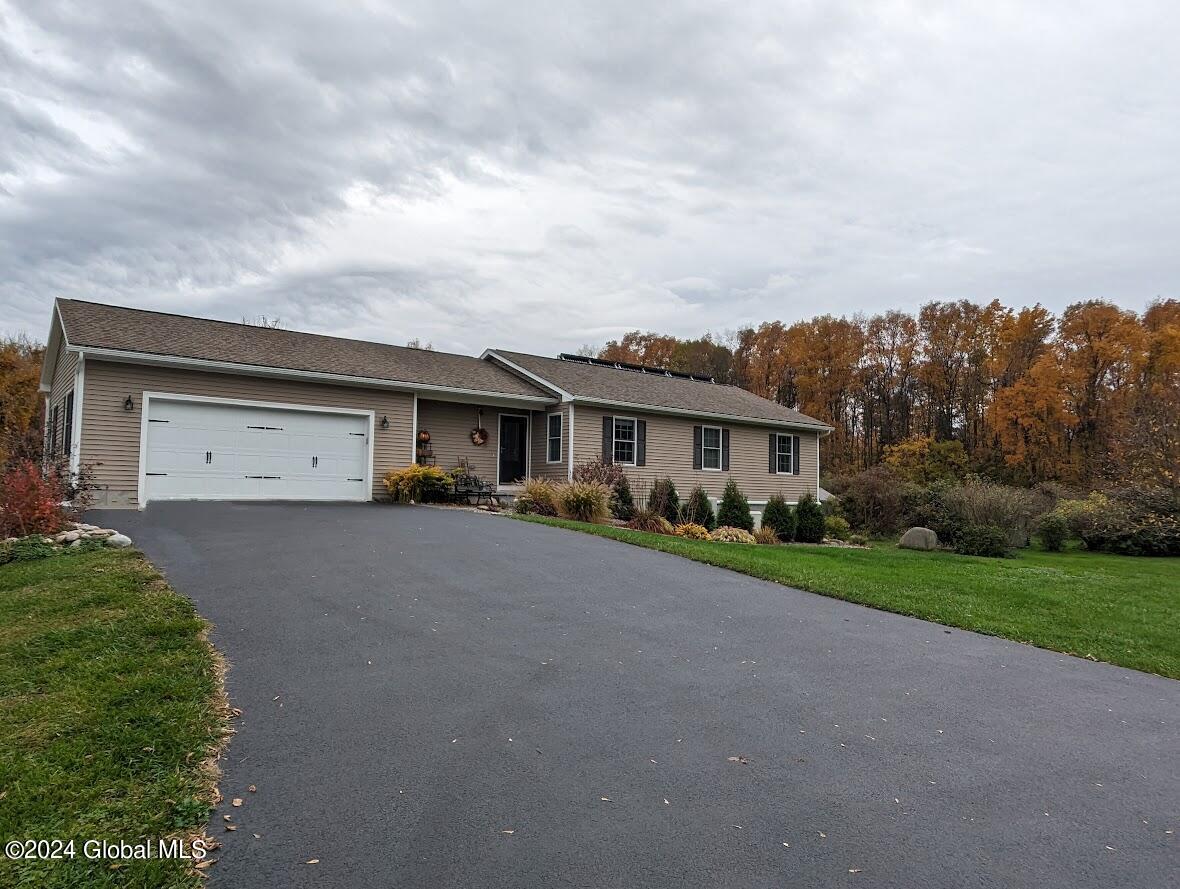 501 Dean Road Kingsbury, NY 12839 - Photo 4 of 74 Fall Front View 2