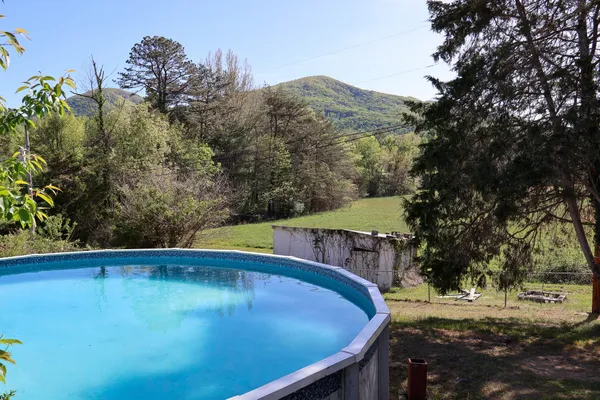 $249,000 | 36 Railroad Avenue, New Castle, VA 24127