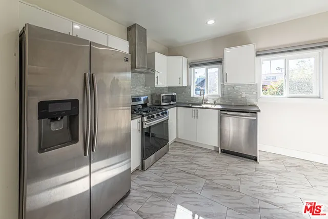 $1,899,000 | 801 North Alexandria Avenue, Los Angeles, CA 90029