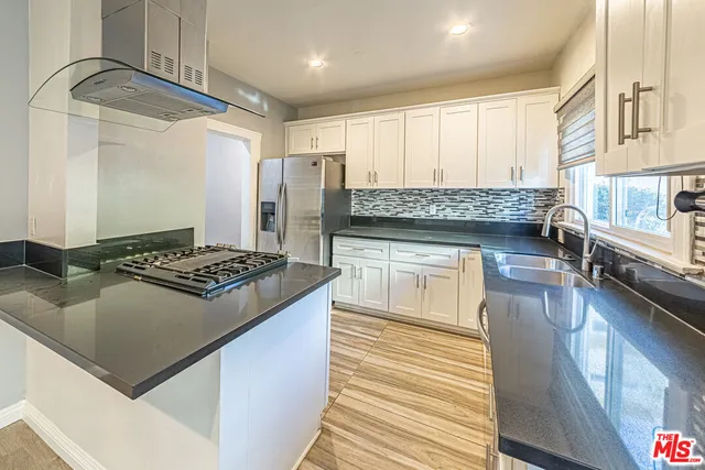 $1,899,000 | 801 North Alexandria Avenue, Los Angeles, CA 90029