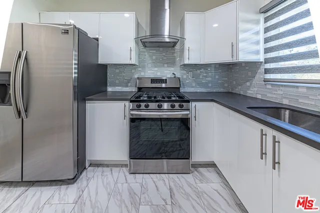 $1,899,000 | 801 North Alexandria Avenue, Los Angeles, CA 90029