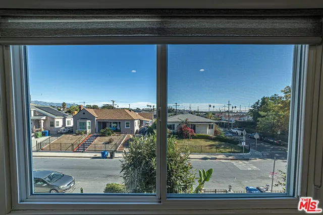 $1,899,000 | 801 North Alexandria Avenue, Los Angeles, CA 90029