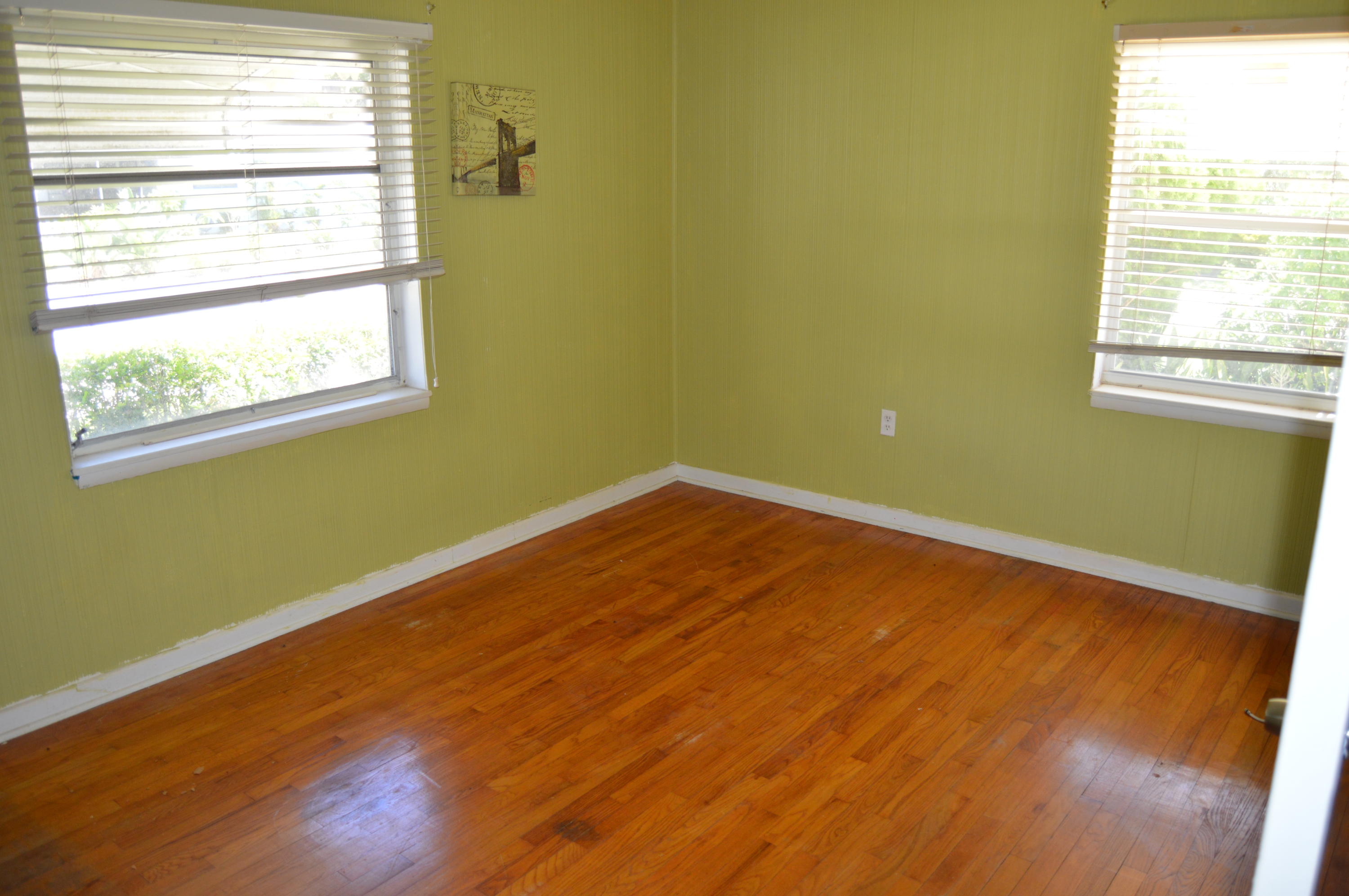 3480 Harbor Road North Jupiter, FL 33469 - Photo 11 of 18 DSC_0309